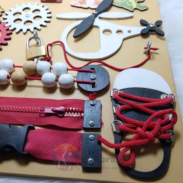 Jouet Montessori fait main en bois