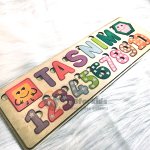 Puzzle prénom en bois personnalisé 2 lignes – Lettres + chiffres de 1 à 10 | Jouet Montessori éducatif