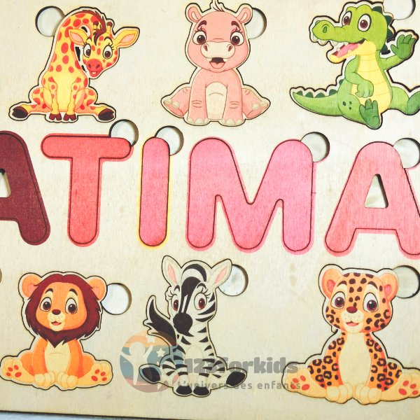 Jouet en bois personnalisé avec prénom et animaux variés